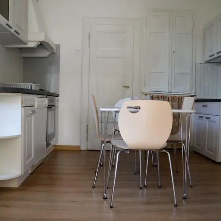 Flower Valley 아파트 *